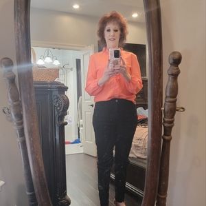 Meet your Posher, Tonia